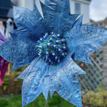 Ruth Moilliet flower sculpture