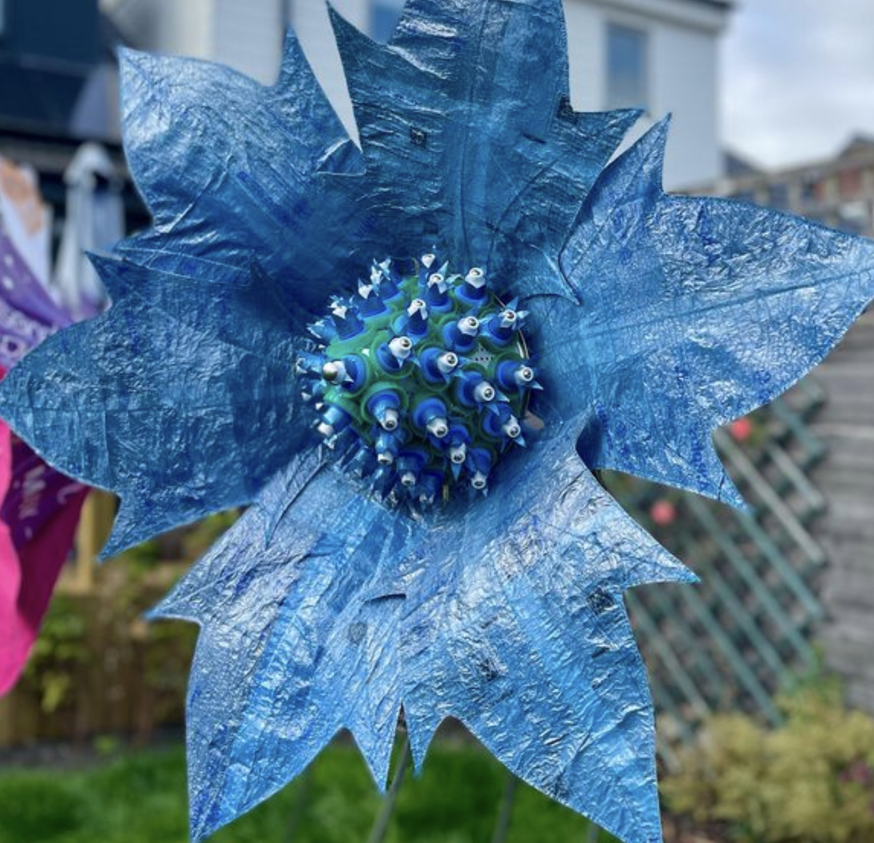 Ruth Moilliet flower sculpture